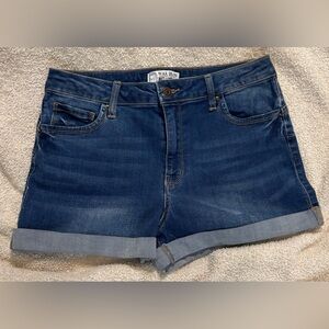 Wax Jeans cuffed blue jean shorts medium wash large